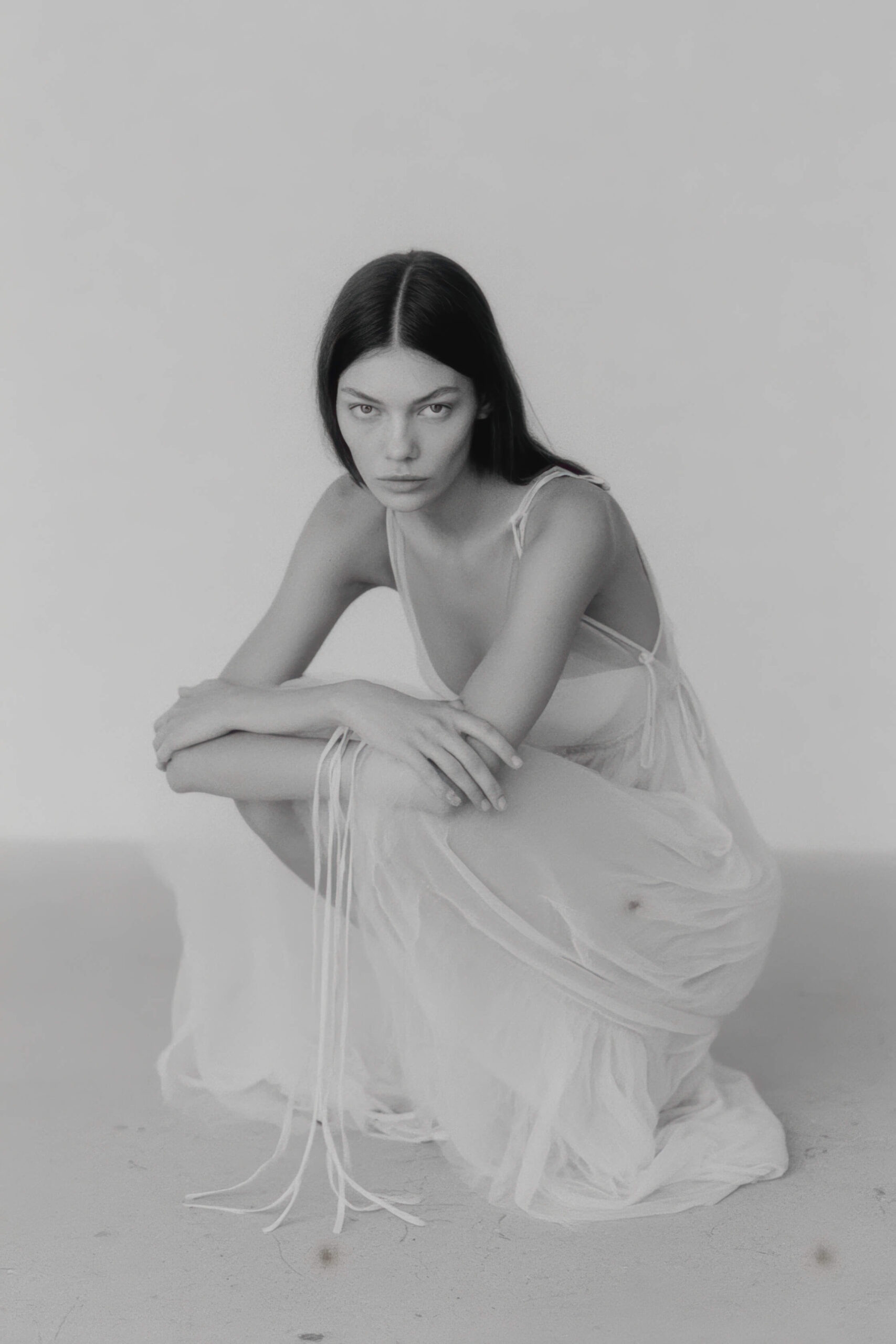 An elevated, minimal visual symbolizing the power of pre-sold clients and the authority a brand creates before the offer is presented.